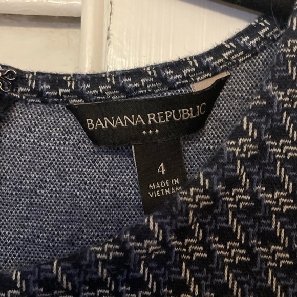 Banana Republic Houndstooth Dress Size 4 - Picture 3 of 6